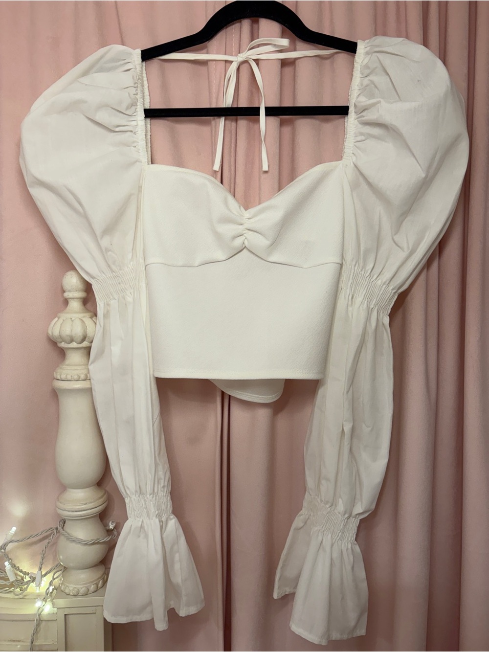 White Renaissance Puff Sleeve Cropped Top Sweetheart Neckline Blouse